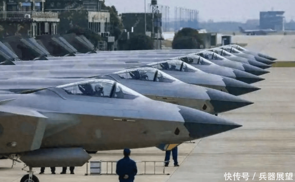 红和古 史上首次！超越美国，登顶全球空中力量，中国空军时代来了